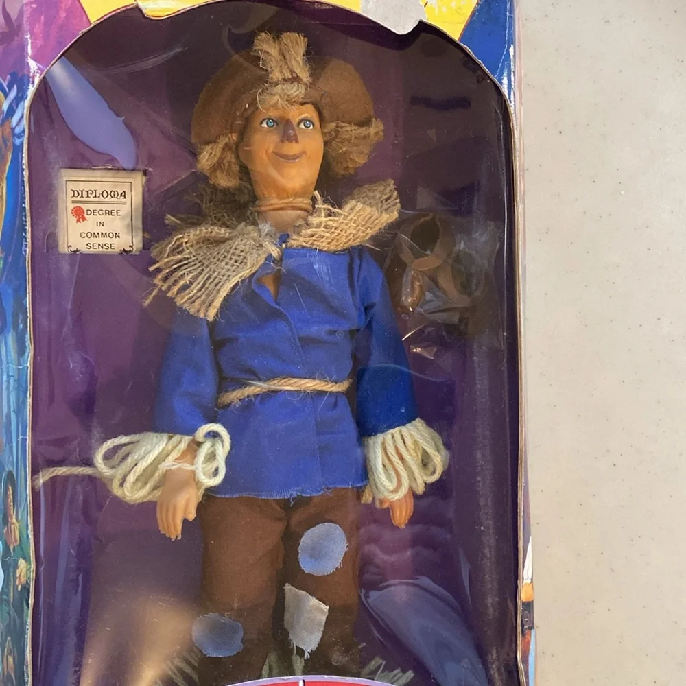 Scarecrow the Wizard of OZ Sky Kids 1994